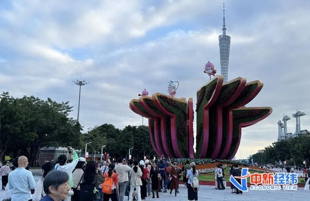 有自己的Labubu”瓦力棋牌游戏“大湾