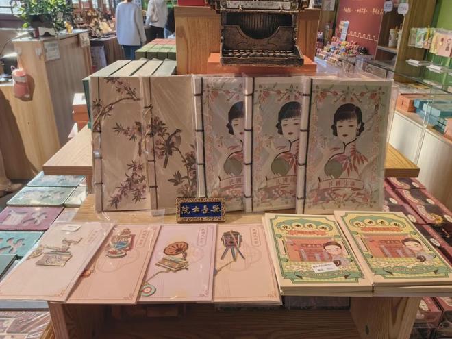 远扬！其中一位说：“见义勇为者请进来关说词讼者滚出去”…瓦力棋牌大同有处“新生”的“县长大院”因两位民国县长声名(图10)